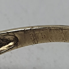 LADIES 9CT DIAMOND RING 2.5GMS Ring Size M 1/2 / 7 US