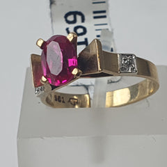 LADIES 9CT DIAMOND RING 2.6GMS Ring Size J / 5 US