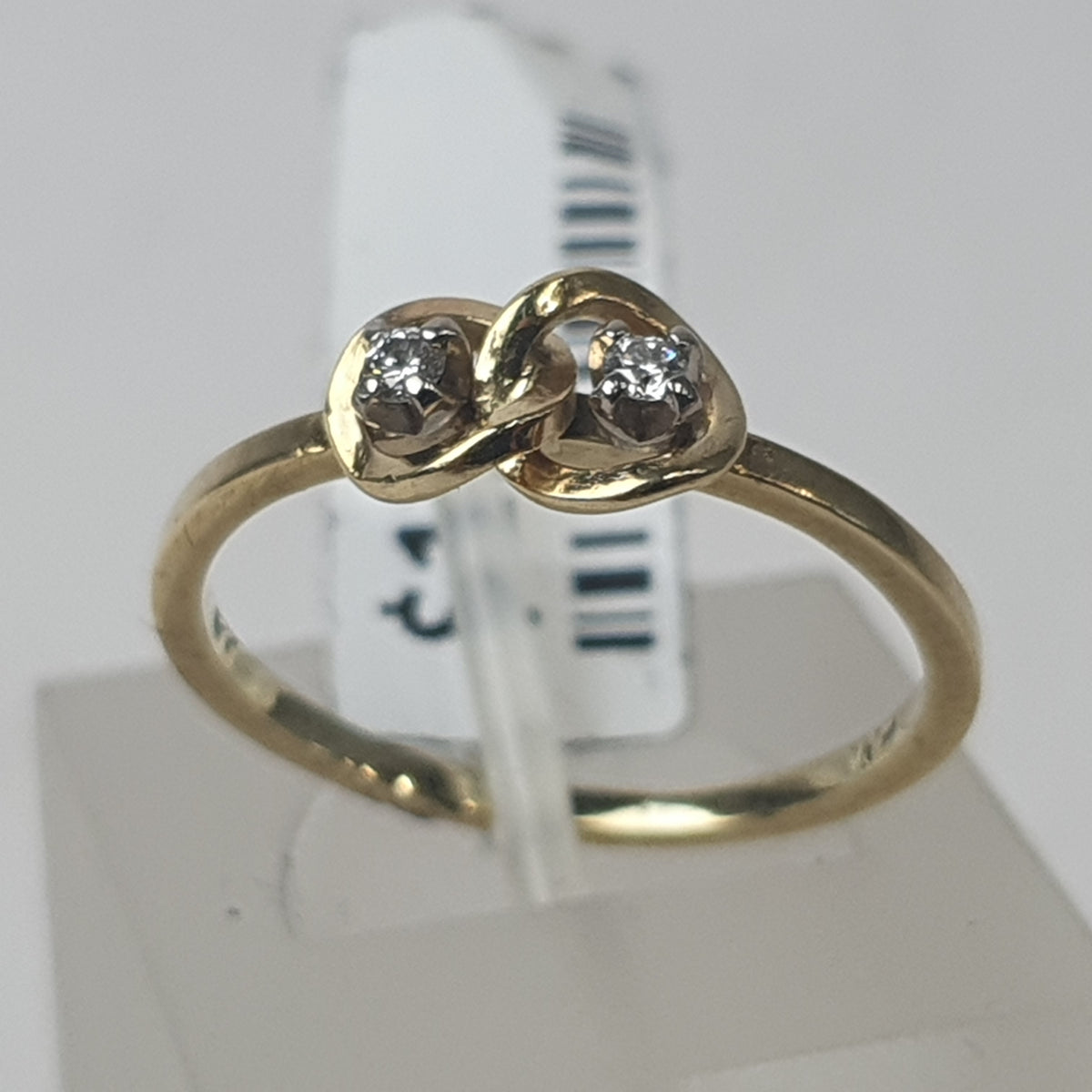 LADIES 9CT DIAMOND RING 2.0GMS Ring Size P 1/2 / 8.5 US