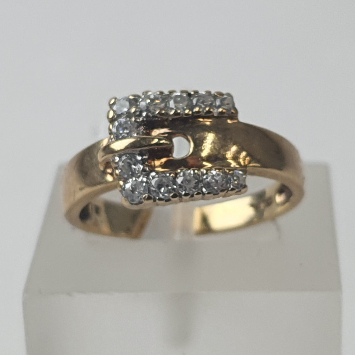 LADIES 9CT CZ BELT RING 2.5GMS Ring Size L / 6.5 US