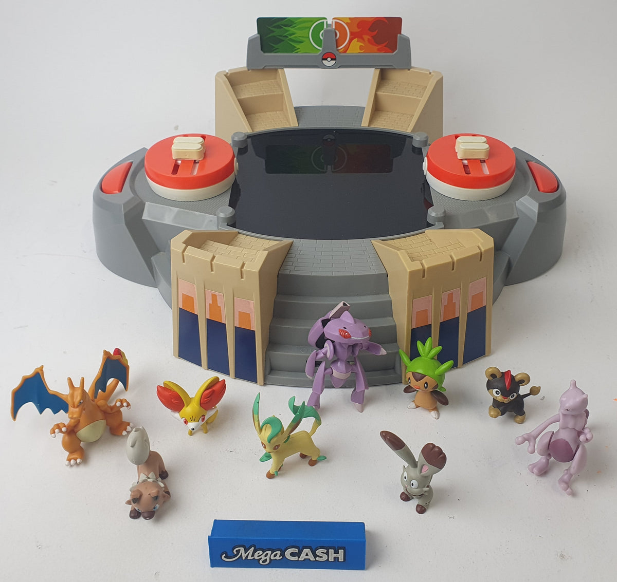 POKEMON X & Y Battle Arena GAME T18208B WITH POKEMON FIGURINES AND CARDS T
