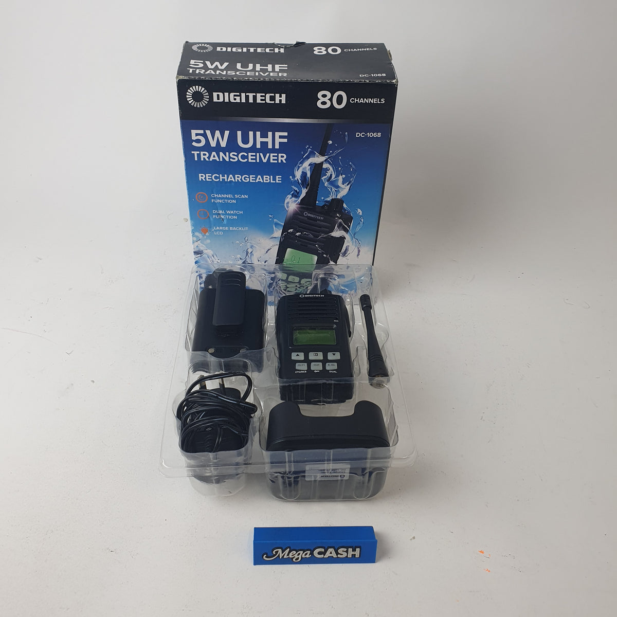 DIGITECH - TRANSCEIVER DC-1068 - WITH BATTERY PACK & CHARGER & AERIAL