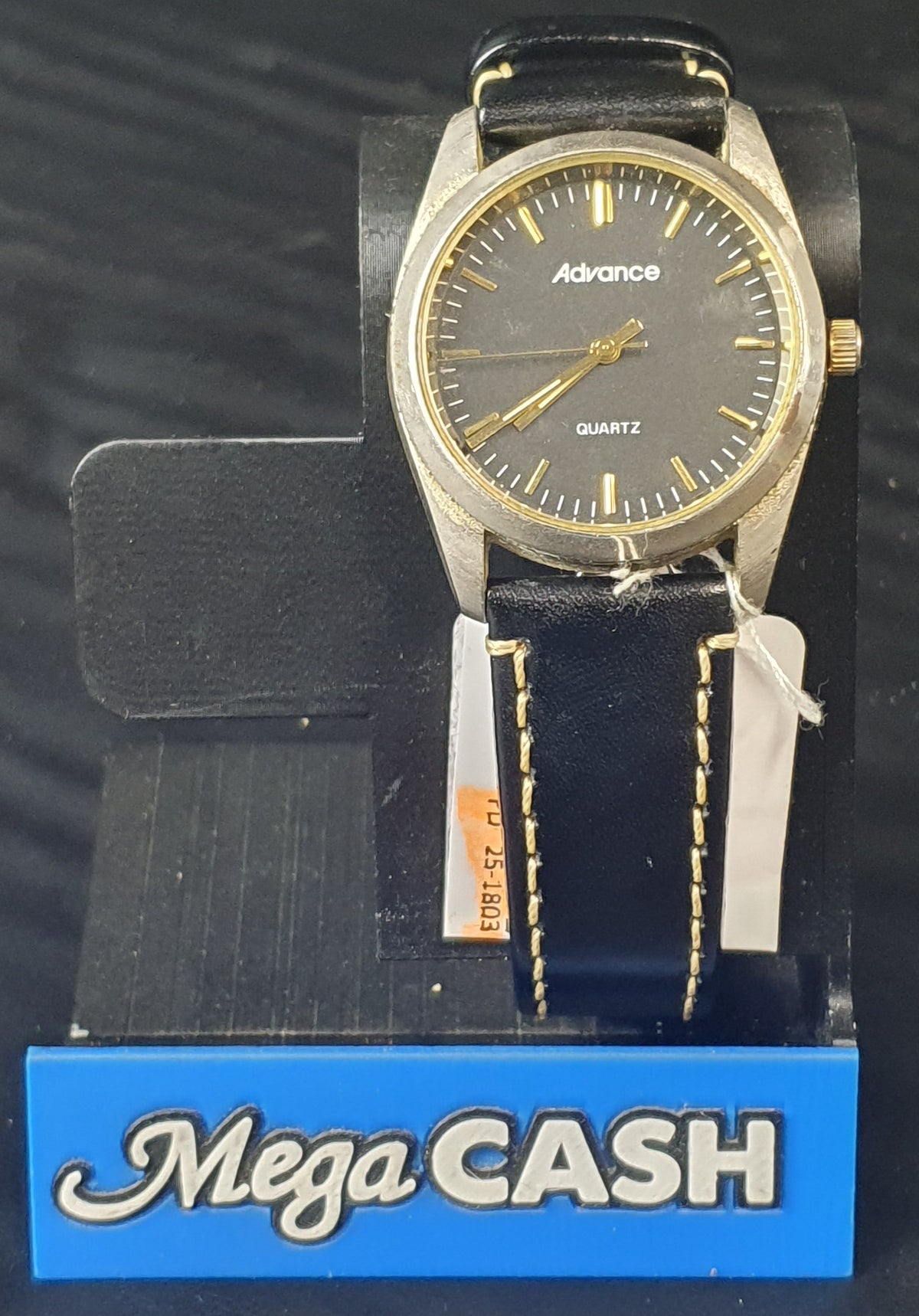 MENS - ADVANCE ANALOGUE WATCH - DILOY SUPERIOR BLACK LEATHER BAND