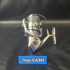 Shimano Stradic Spinning Reel 2500 HG M - Fishing Reel