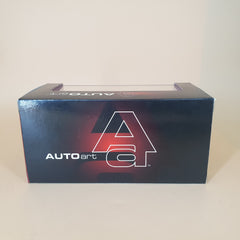 AutoArt - 1:43 Holden Commodore VY HRT Race Car 2003 Mark Skaife