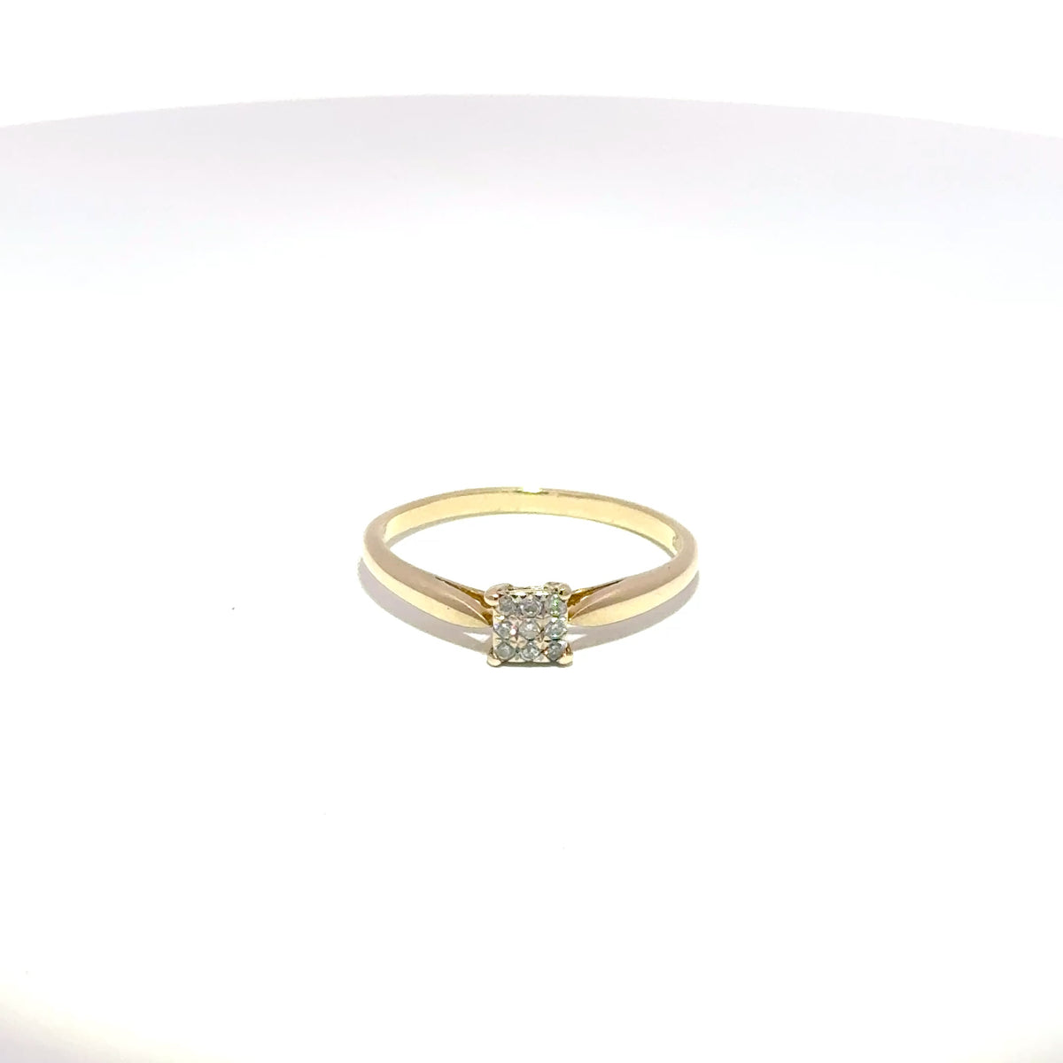 9ct Yellow Gold Diamond Cluster Ring