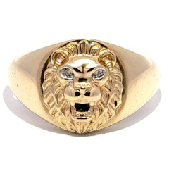 9ct Yellow Gold Lion Head Signet Ring with Diamond Eyes