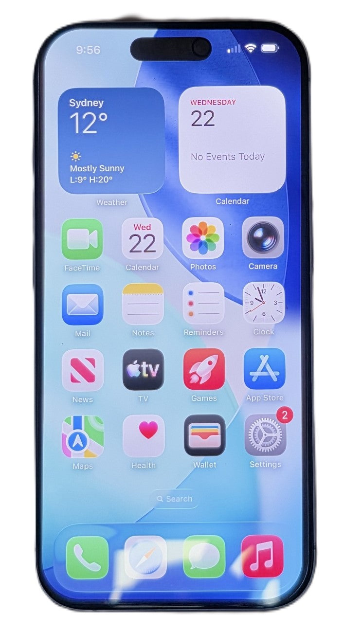 Apple iPhone 17 256GB MG6M4/A - Lavender. Excellent Condition. Includes Soft Clear Case