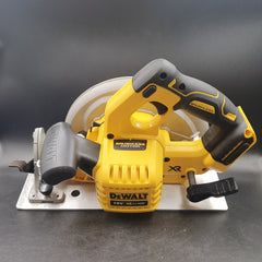DeWalt - DCS570 - 18V XR Li-ion Cordless Brushless 184mm Circular Saw - Skin Only
