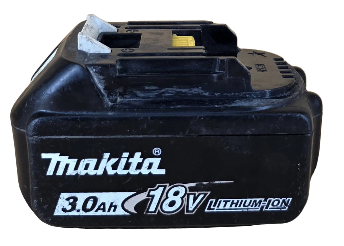Makita 3.0Ah 18V Lithium-Ion Battery - BL1830B - Good Condition