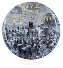 Royal Doulton - Collectors Plate With Authenticity - Pure Evil In The Pillory - 0537/2000