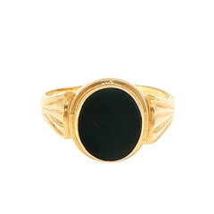 9ct Yellow Gold Oval Onyx Signet Ring with Ribbed Shoulders