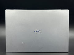 LG GRAM - 11th Gen Intel i5 @2.4GHz - 8GB RAM - 256GB SSD