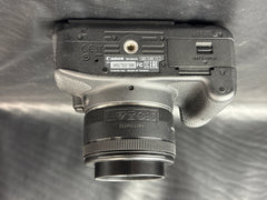 CANON - EOS 700D & EF 50mm 1:1.8 STM Lens