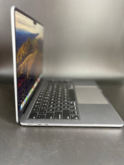 APPLE MACBOOK AIR M2 CHIP, 2022 - 256GB SSD - 8GB RAM - MAC OS SONOMA - A2681