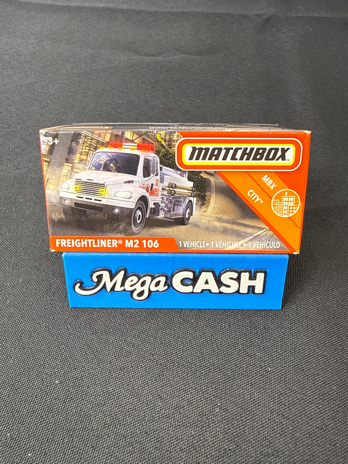 Matchbox Cars - Freightliner M2 106 MBX City - 34/100