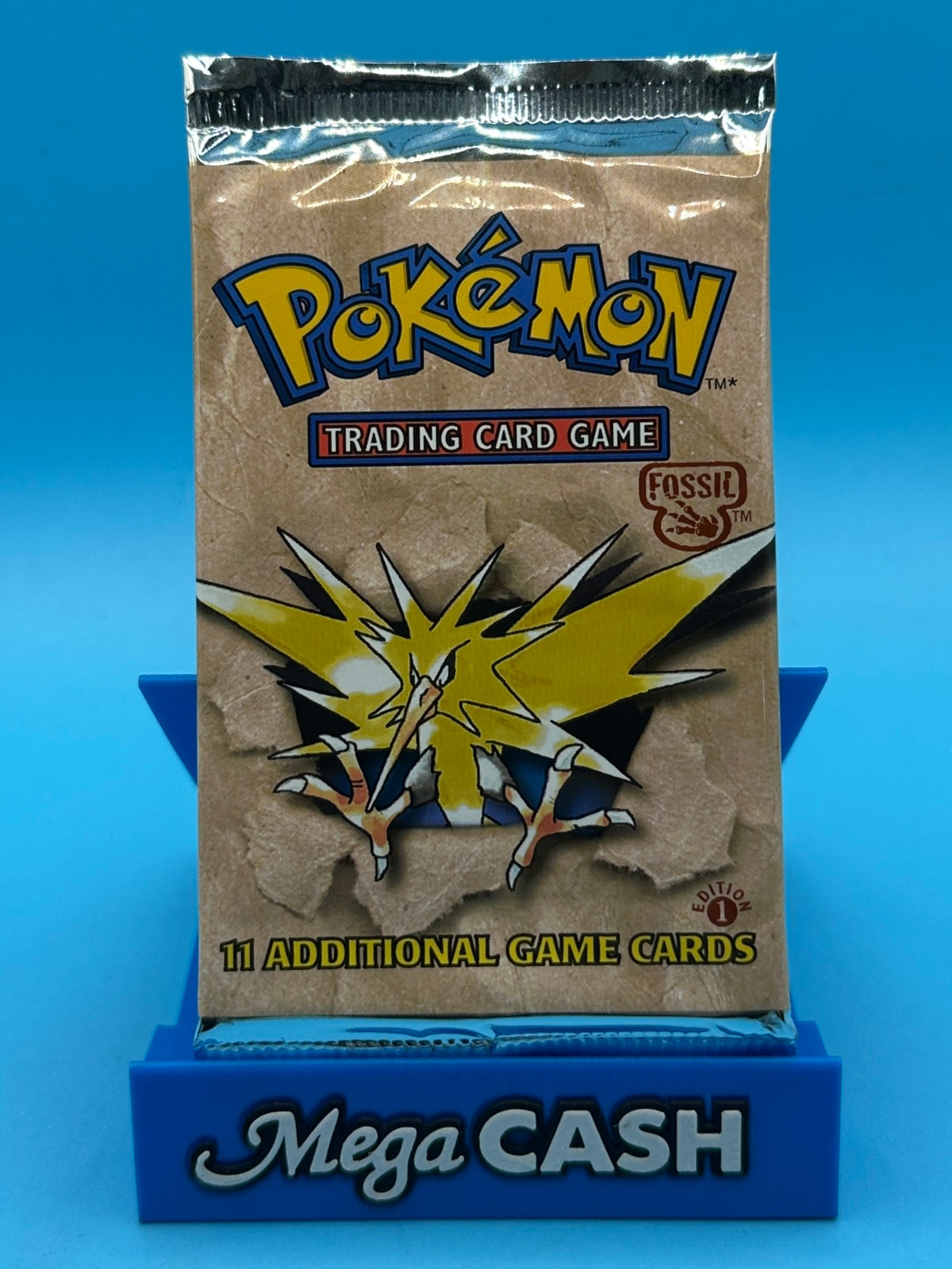 1st Edition Fossil Booster Pack (Zapdos Artwork)