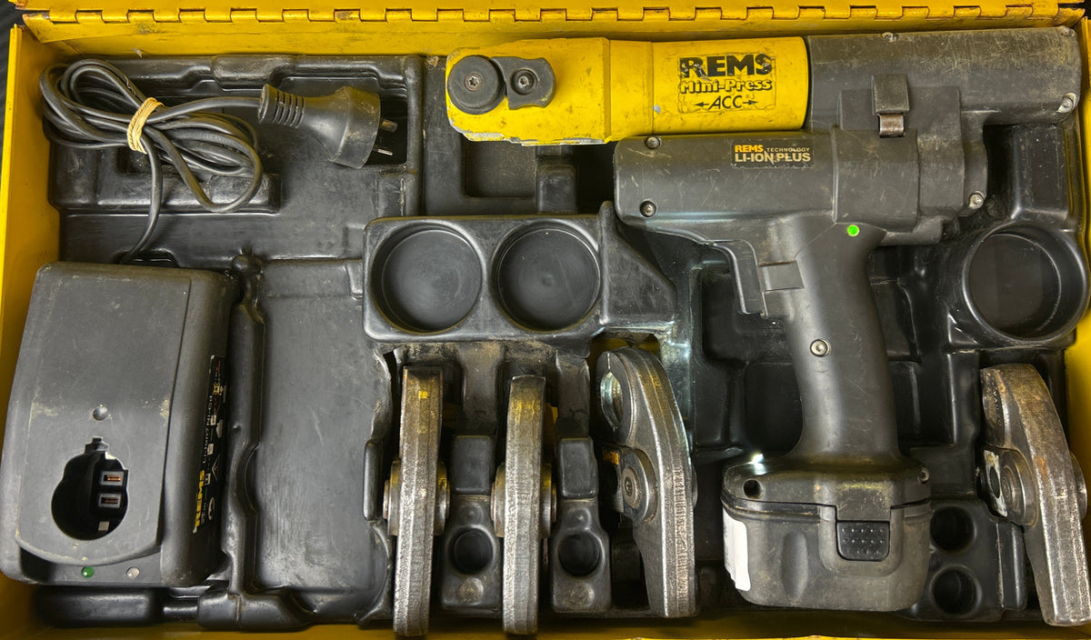 REMS Mini-Press ACC Tool Set W/ Jaws Battery & Charger