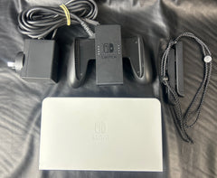 Nintendo Switch OLED Console Bundle - HEG-001