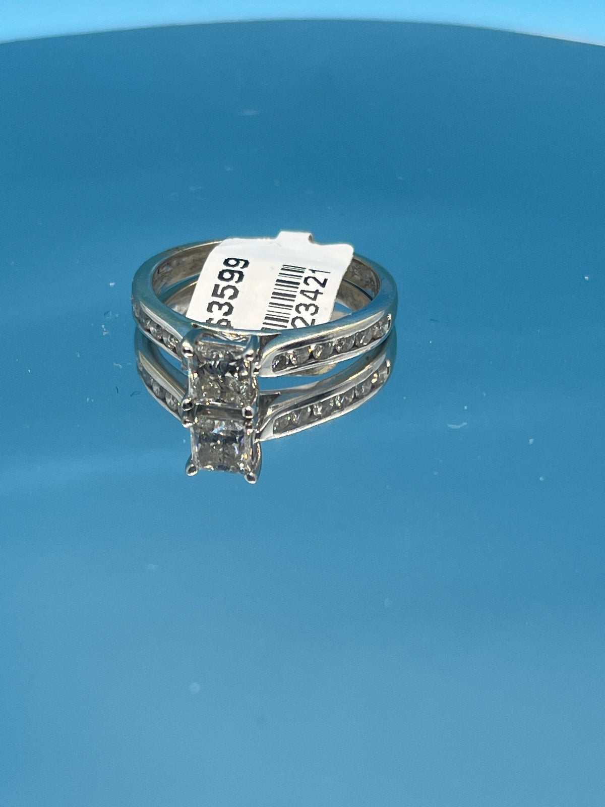14ct White Gold Ring