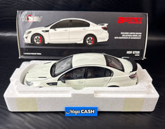Biante 1:18 Scale Die Cast Alloy HSV GTSR Heron Model Car - White