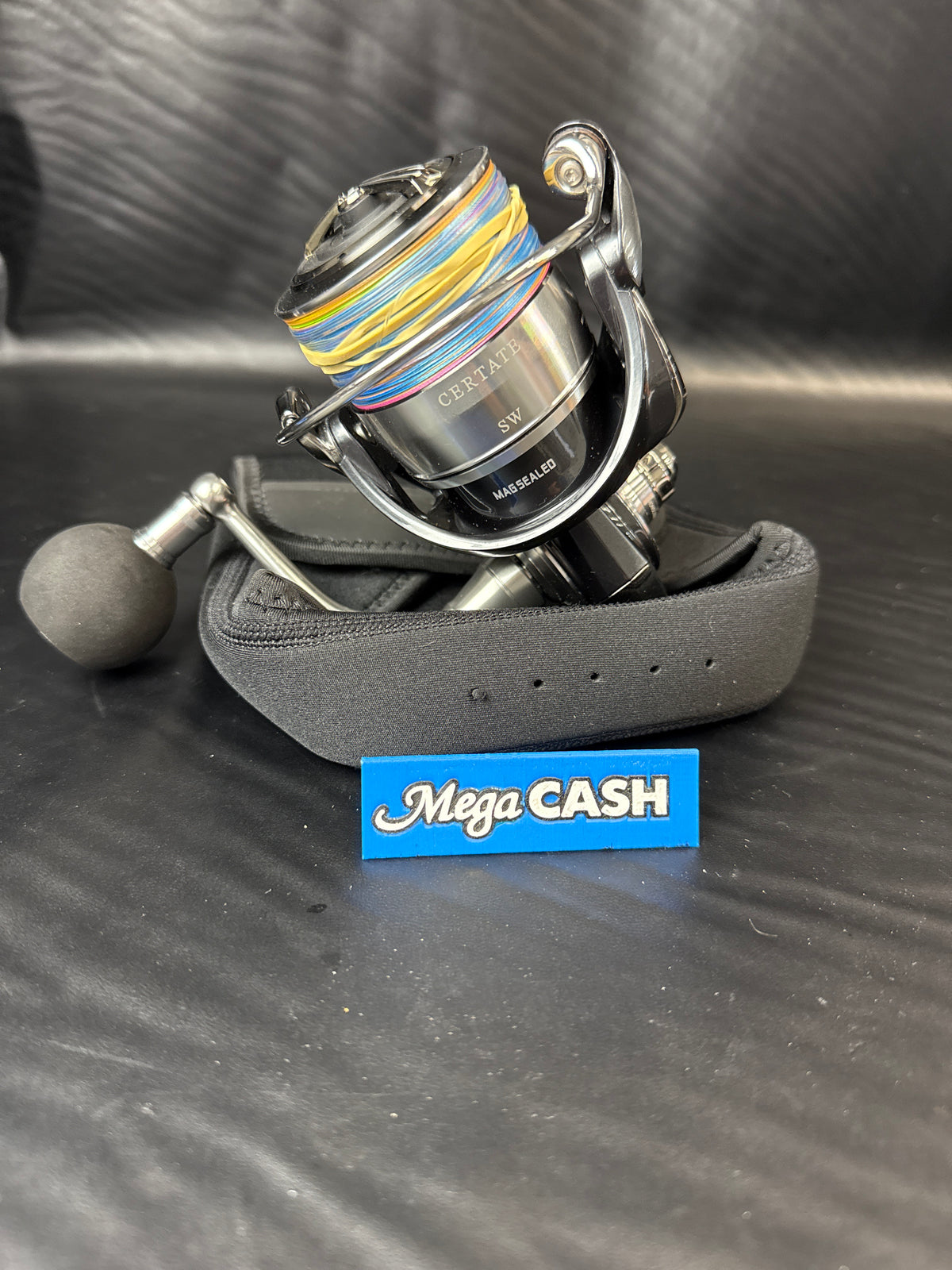 Daiwa Certate SW 6000-XH Spinning Fishing Reel with Soft Pouch