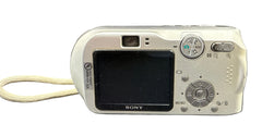 Sony Cyber-shot DSC-P200 Digital Camera