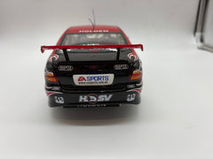 AUTOart HOLDEN YOUNG LIONS RICK KELLY 2002 HRT VX COMMODORE #02 MODEL CAR WITH CERTIFICATE