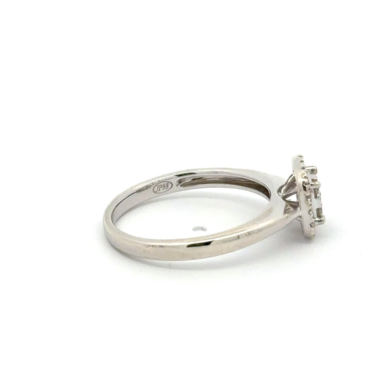 9ct White Gold Diamond Cluster Halo Ring - Mega Cash Sydney