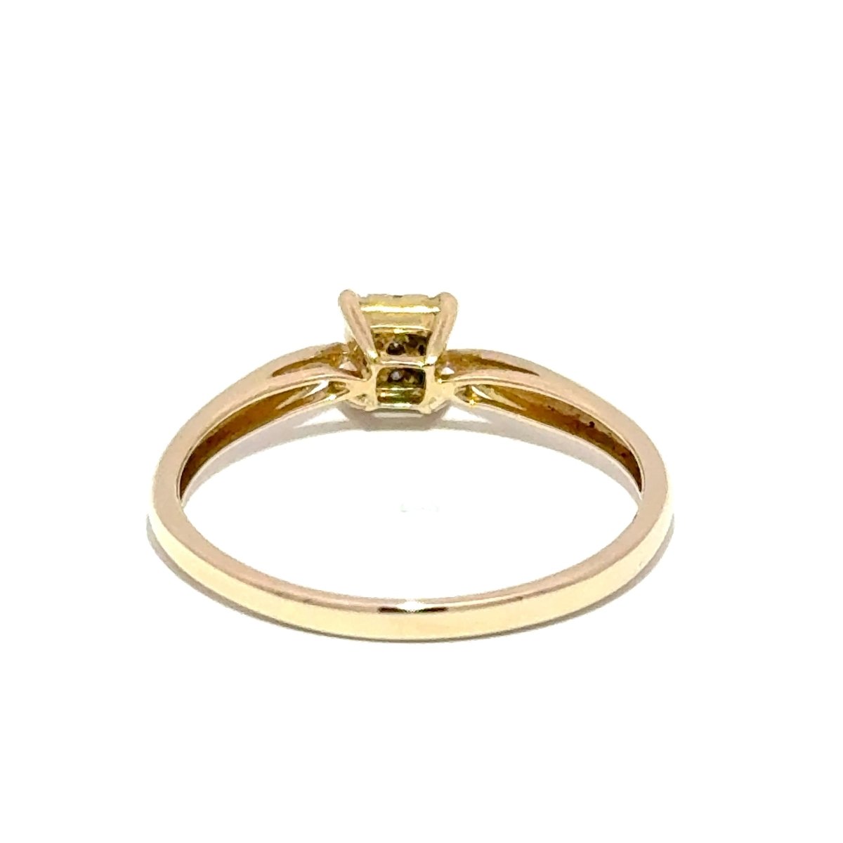 9ct Yellow Gold Diamond Cluster Ring - Mega Cash Sydney