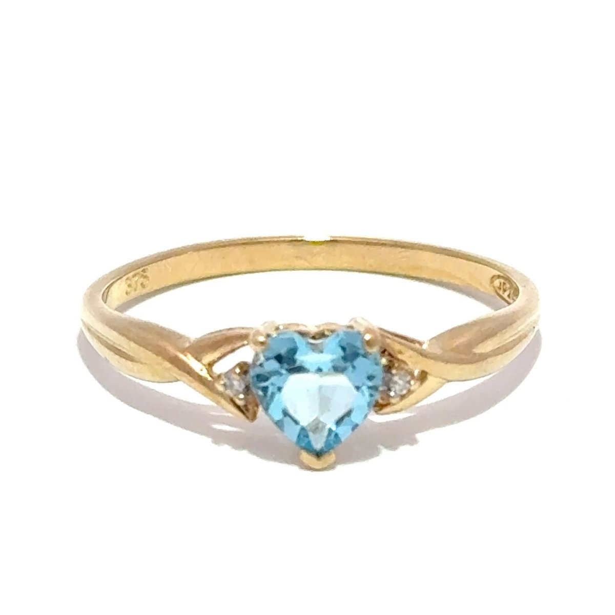 9ct Yellow Gold Heart-Shaped Blue Topaz Ring - Mega Cash Sydney