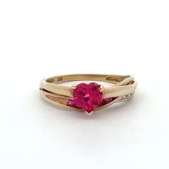 9ct Yellow Gold Heart-Shaped Red Multi-Stone Ring - Mega Cash Sydney