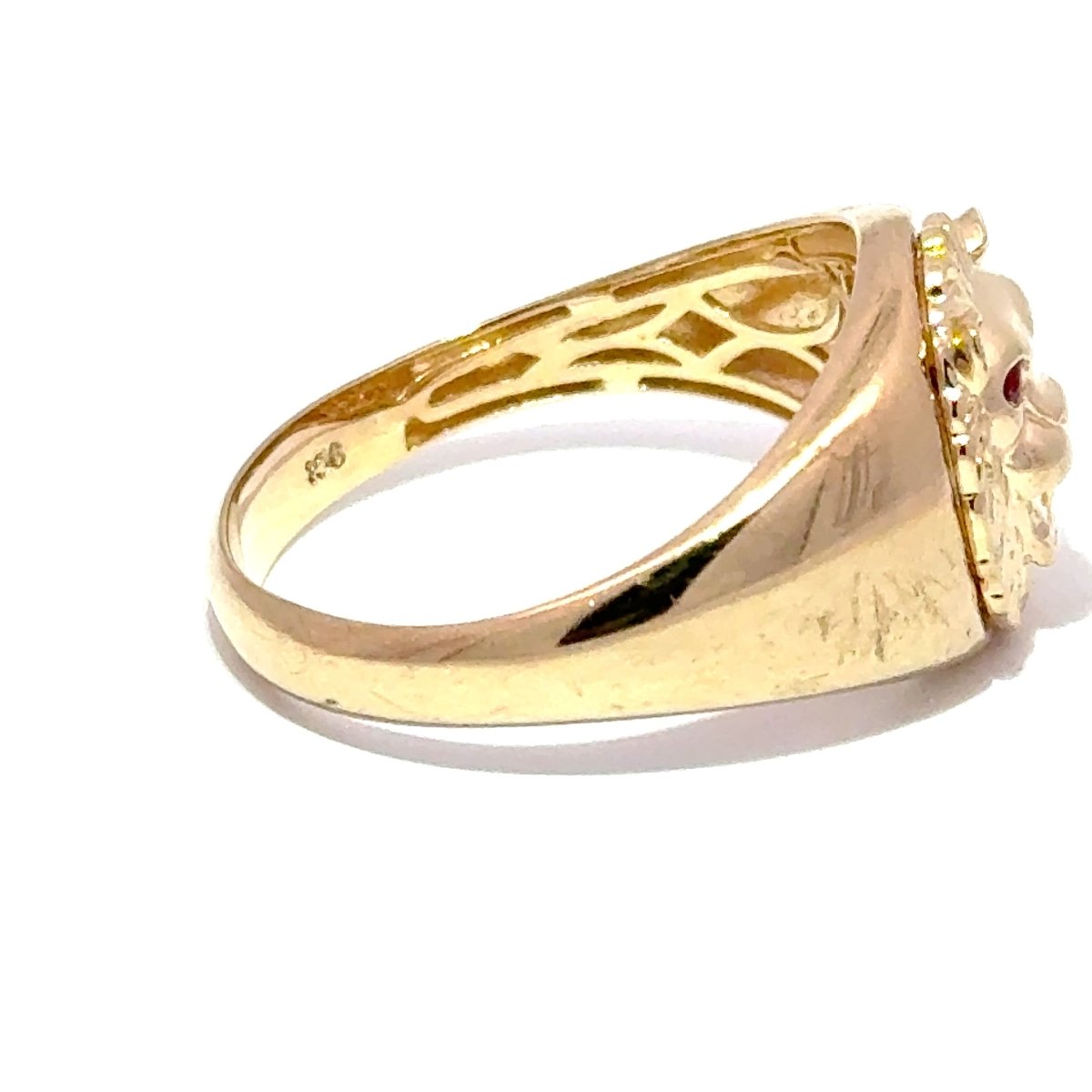 9ct Yellow Gold Lion Head Signet Ring with Ruby Eyes - Mega Cash Sydney