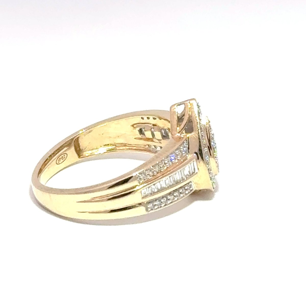 9ct Yellow Gold Pear-Shaped Diamond Cluster Ring - Mega Cash Sydney