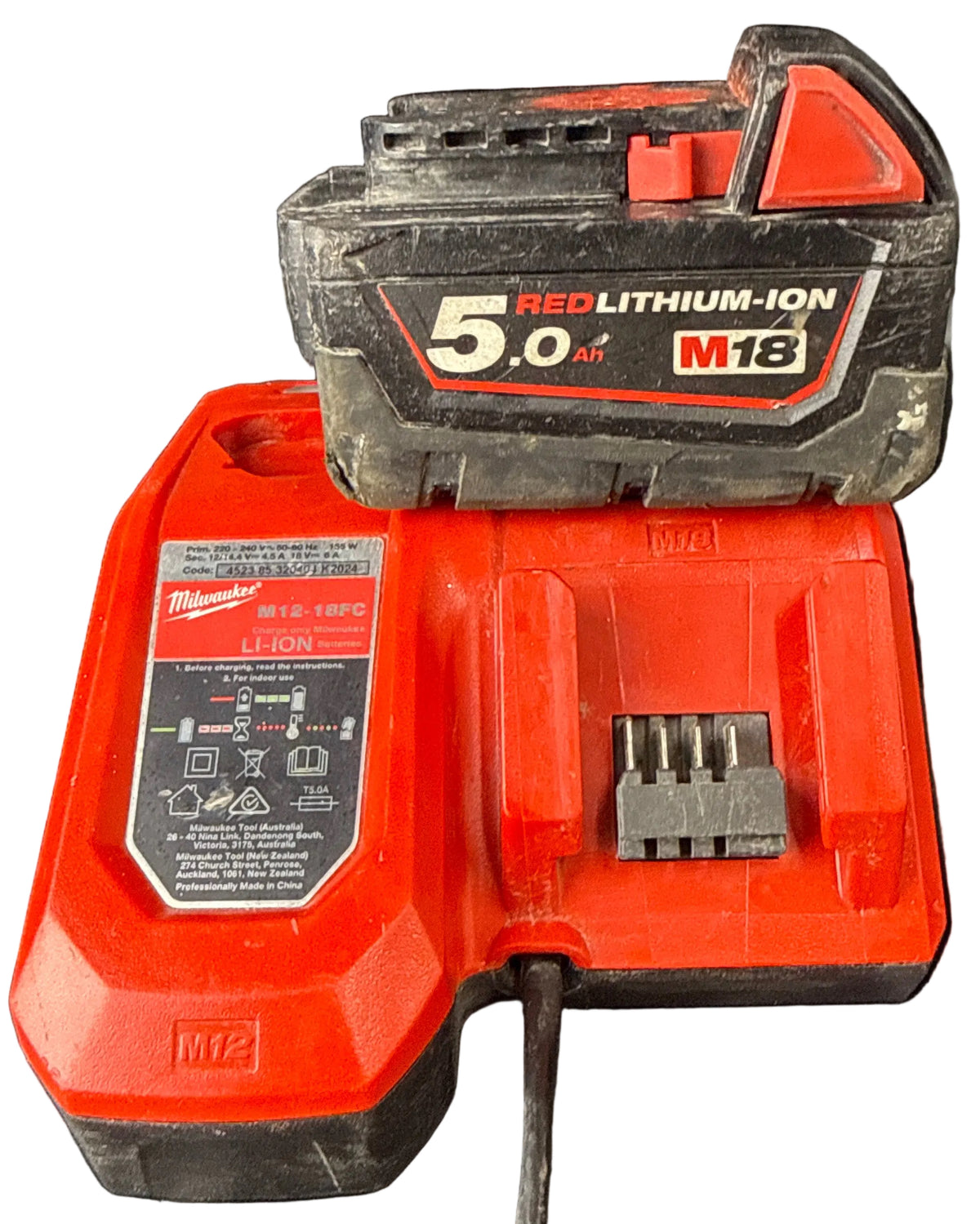 Milwaukee - Battery & Rapid Charger - M12-18FC