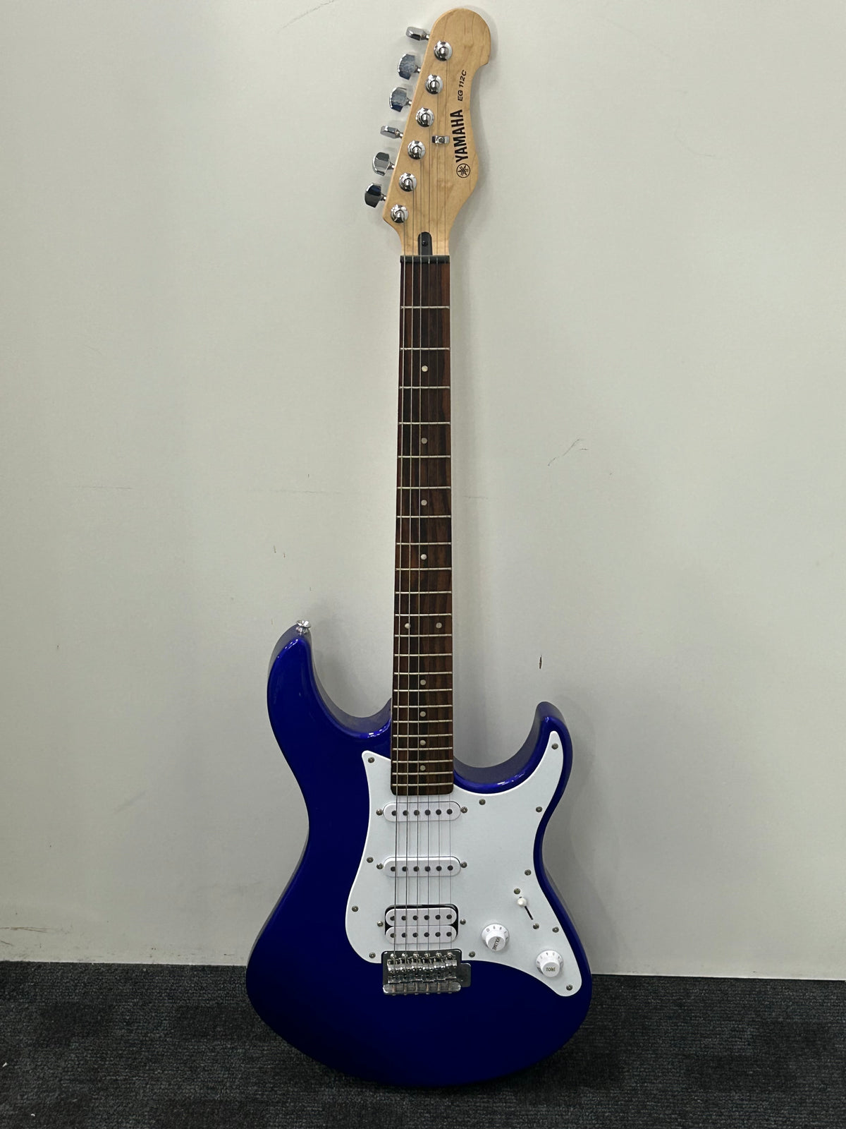 Yamaha 6-String Electric Guitar EG-112C