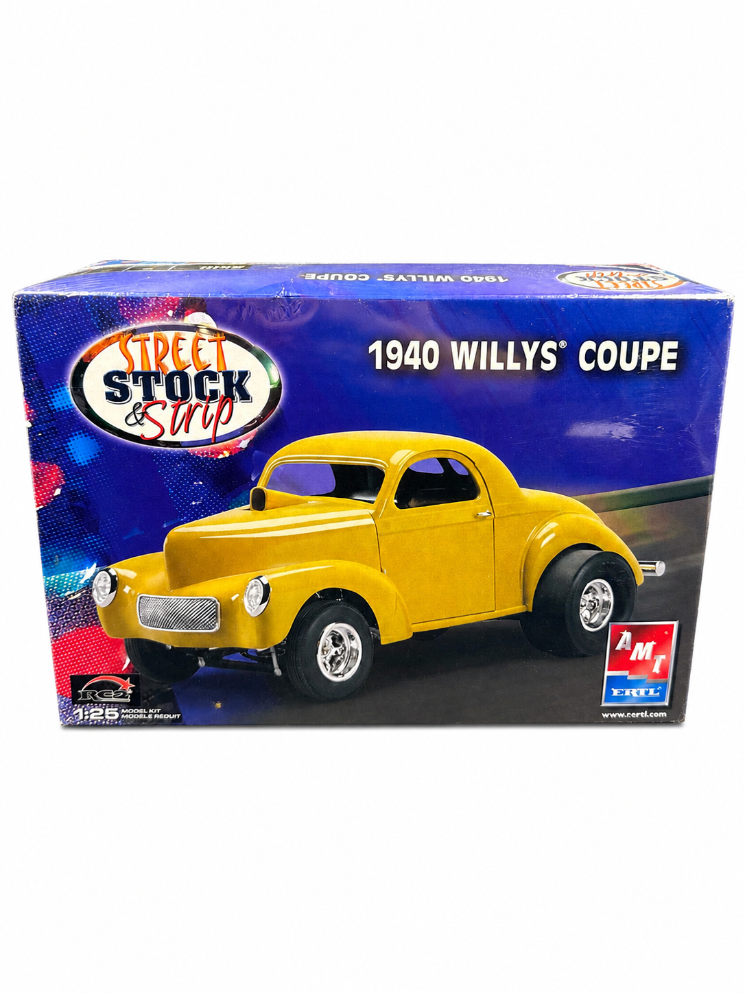 AMT Street Stock & Strip 1940 Willys Coupe model car kit