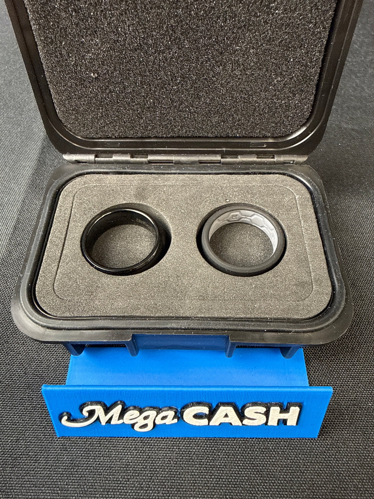 The Ridge - Men’s Royal Black Tungsten Beveled Ring - US Size 11