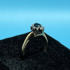 Ladies 9ct With Diamond & Black Stone Solid Gold Ring Size 6.5 / Size N/ 13-53