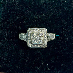 Ladies 9ct With Diamond stone Square Shaped Solid Gold Ring Size 7/ Size N-O/ 15-55