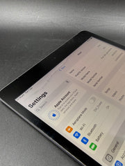 Apple iPad 9th Gen A13 11" - 64GB Wi-Fi Only MK2K3X/A