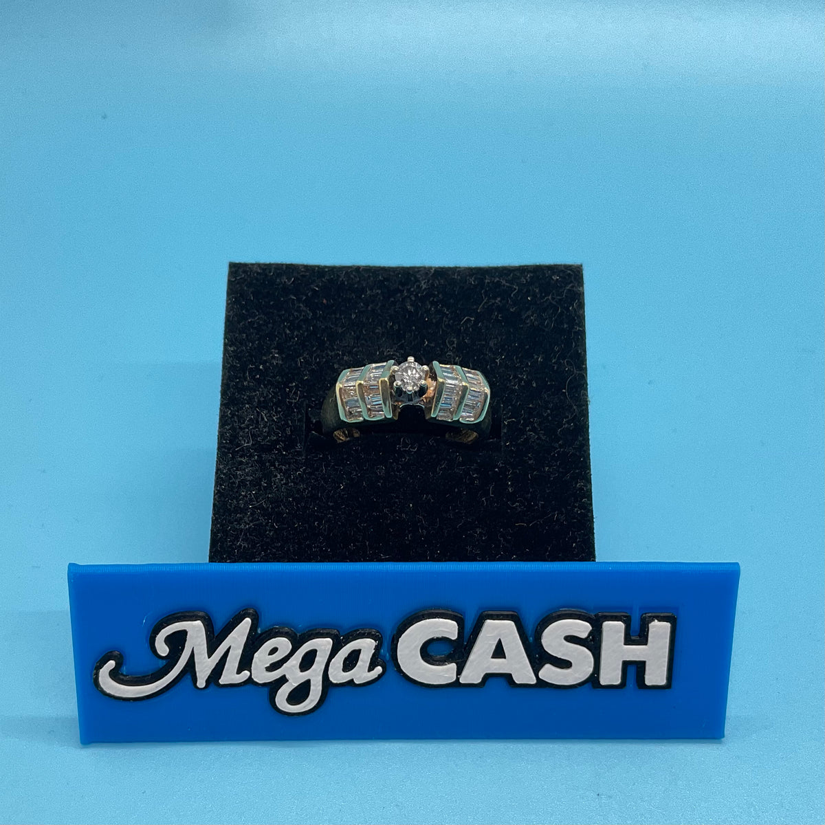 Ladies 14ct With Diamond Stone Solid Gold Ring Size 5/ Size K / 11-51