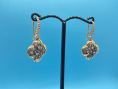 18ct Solid Yellow Gold Loop Four-Leaf Shape Hamrock Earrings With Diamonds