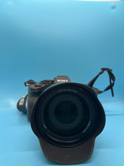 Sony Alpha A7 VI with Sony FE 24-105mm F4 G OSS Lens