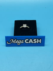 Ladies 18ct Square Gold Ring With Diamonds Size K 1/2 / 11-51