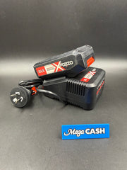 Ozito 18V Charger with 2.5AH Battery PXCG-030C