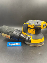 Dewalt Sander DCW210 with Battery and Charger
