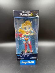 DC Comics Bombshells - Supergirl Vinyl Figure