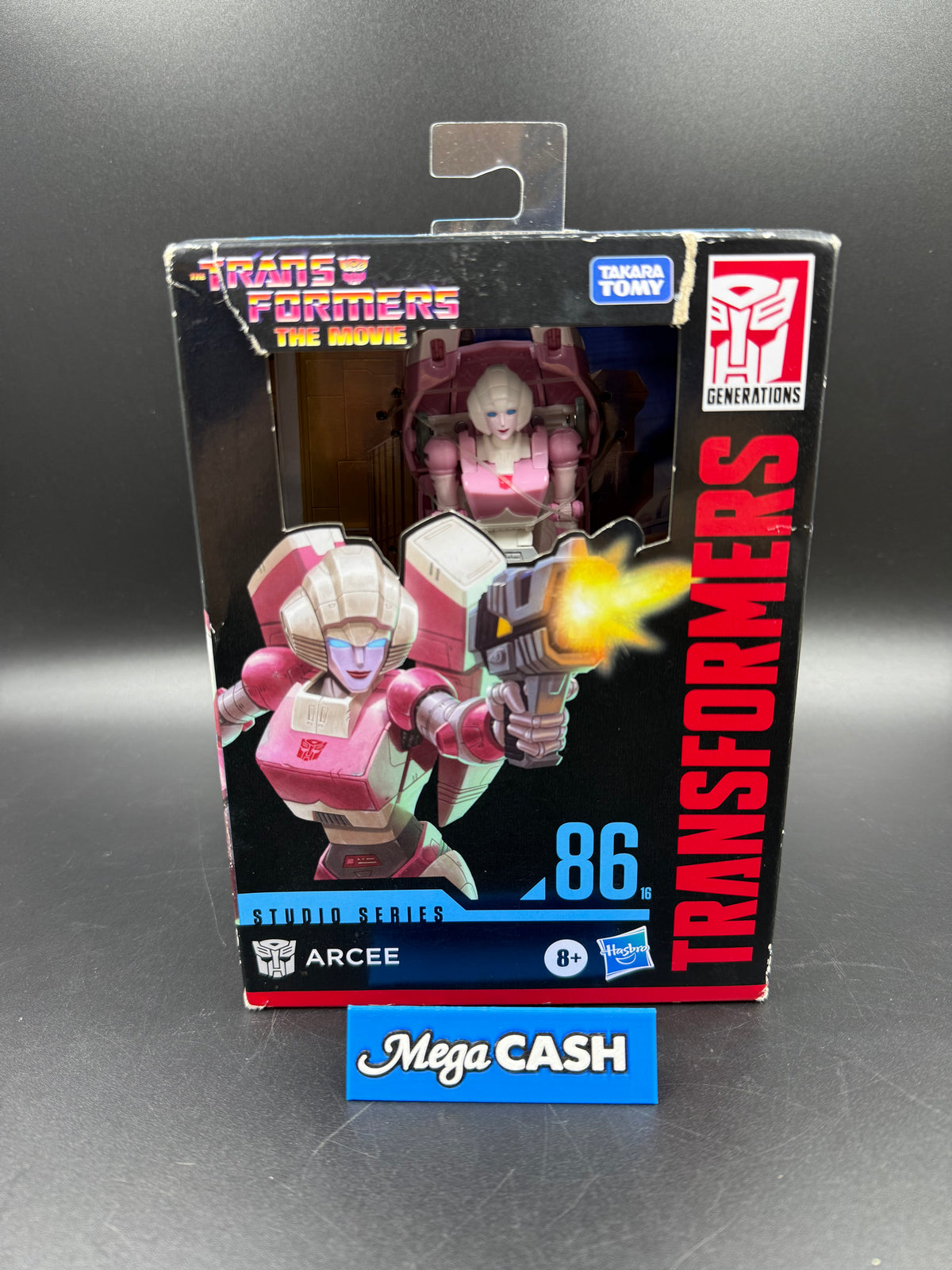 Hasbro Studio Series Collectable Figurine - Transformers Arcee - 86-16