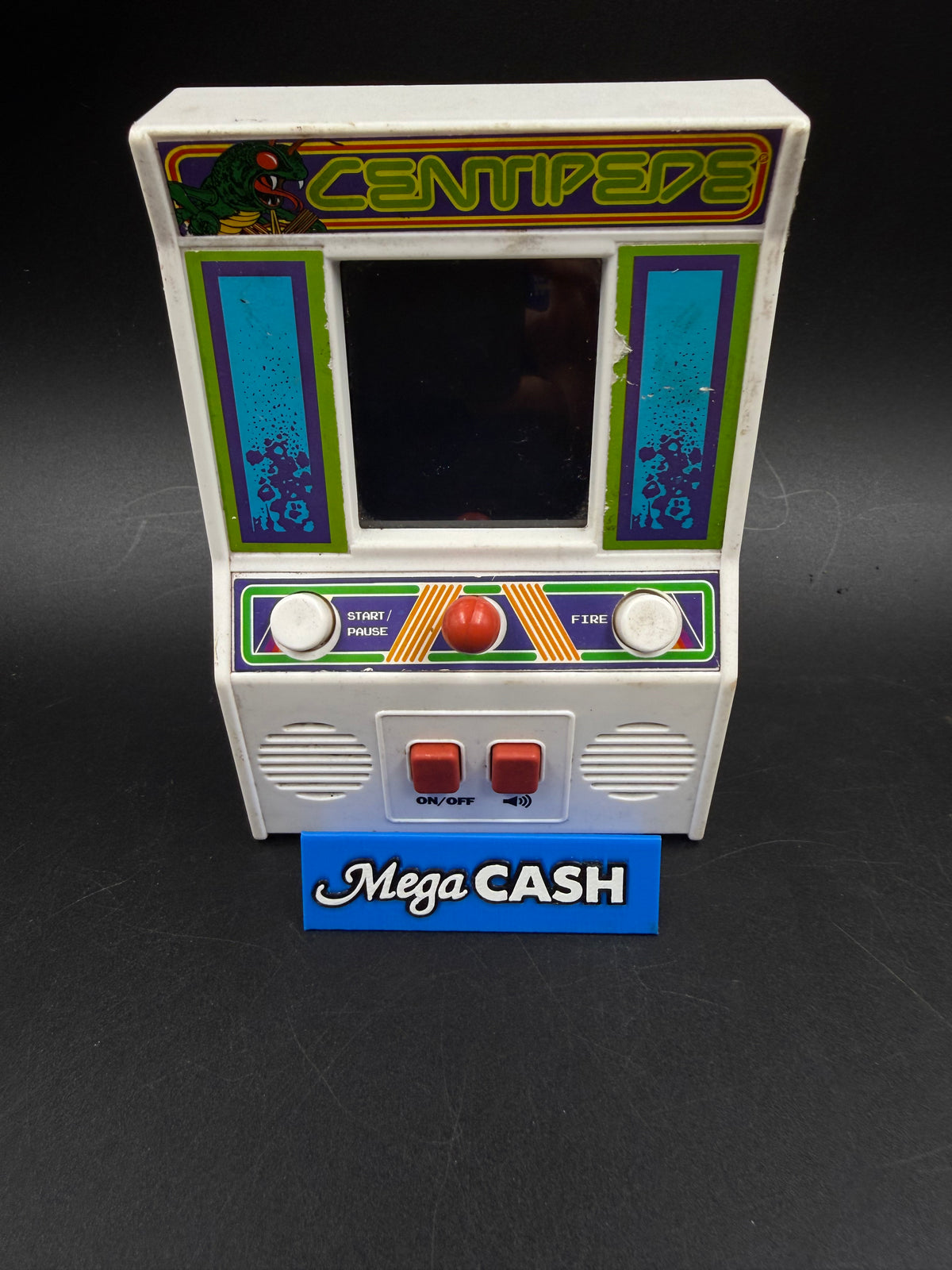 Centipede 80s Vintage Game Console